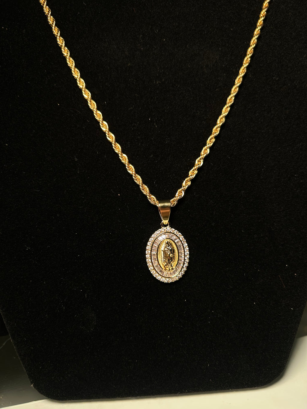 Virgencita Set